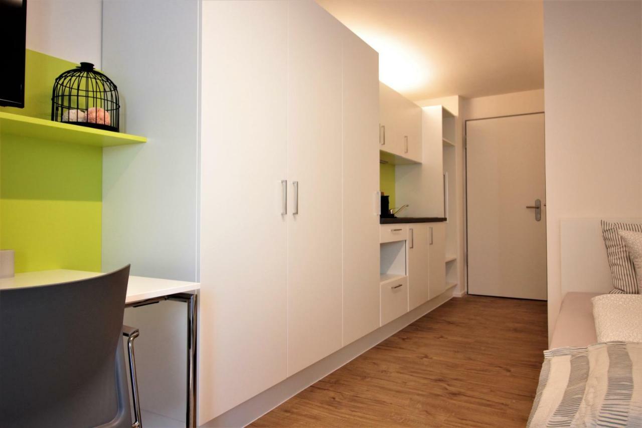 Studio Apartment - Balcony, Netflix, University Hospital Proximity Wurzburgo Exterior foto